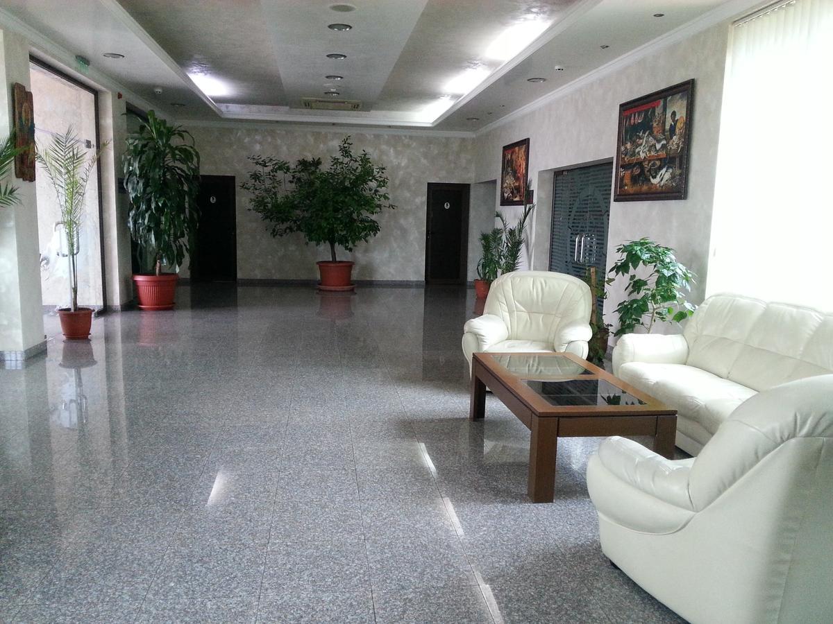 Hotel Sveti Nikola Sliven المظهر الخارجي الصورة